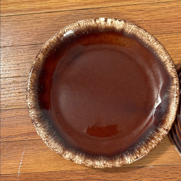 Vintage Hull Pottery Brown Salad plates Set of two - Picture 2 of 4